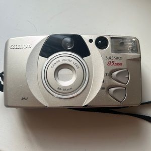 Canon sure shot film camera 38-85 mm